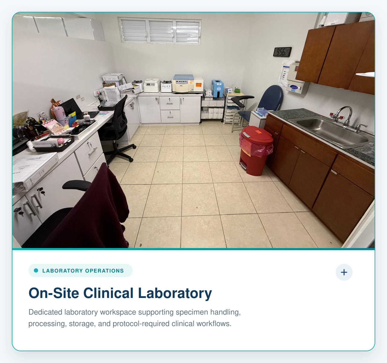 Clinical laboratory workspace at the Vega Baja site